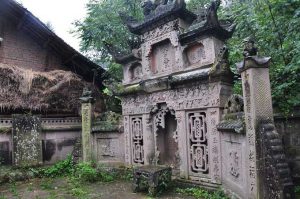 住宅附近有墓地