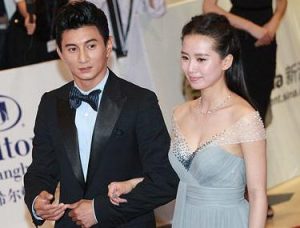 每个成功男人背后都有一个伟大的女人
