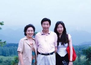 母亲和妻子