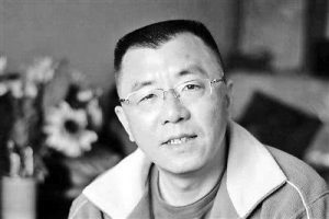 诗人洪烛逝世