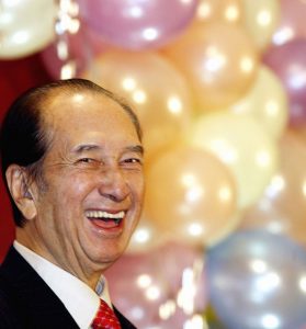 2006年，何鸿燊庆祝自己的85岁生日。