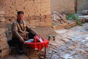 在流传了上千年的农业文明当中，“巫”文化占据了重要的比例