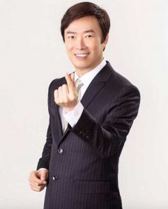 费玉清去年告别舞台，如今却在欧美突然爆红。（图/新浪）