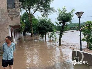 綦江受灾6.7万人 城区预计明天恢基本生活秩序