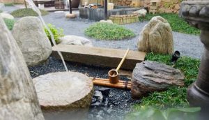 风水常识-庭院中为何有水最适宜
