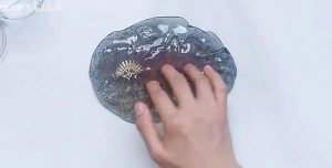 根据抖音发布的《2020抖音数据报告》显示，钓鱼已经成为抖音用户最爱的休闲运动