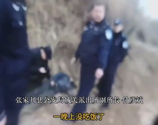 小学生寒假作业未完成离家出走，别让教育焦虑压垮孩子的童年
